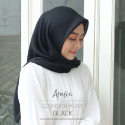Corn Skin Hijab Black