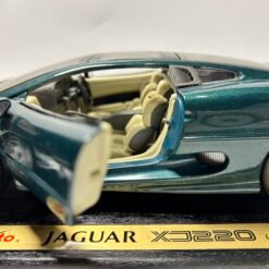 Diecast Maisto Jaguar XJ220 1992 (32807) Diecast Original - Gambar 4