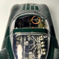 Diecast AUTOart Jaguar XJ13 Skala 1:18 Original - Gambar 9